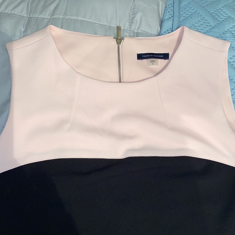 Tommy Hilfiger Colorblock sleeveless knee length pink and black sheath dress 6 - Picture 12 of 15